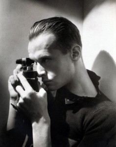 henri_bio_photo.jpg